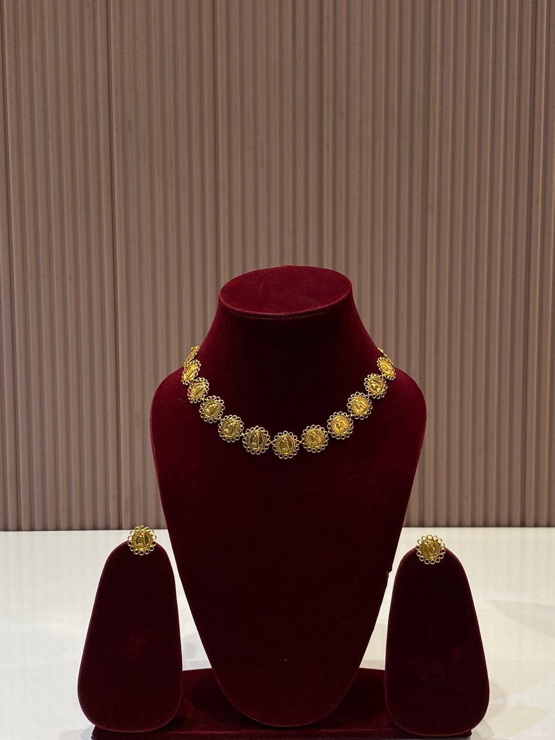 Victorian Coin Pattern Necklace - Design 1 - SPN63