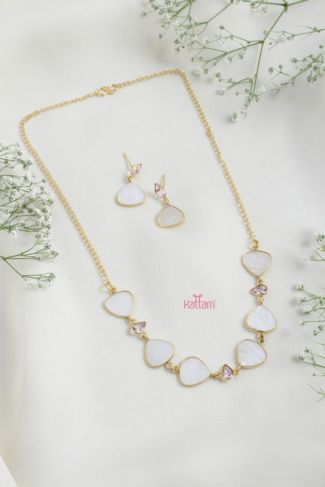 Visha - Mop Glossy Light Pink Stone Necklace - N2465
