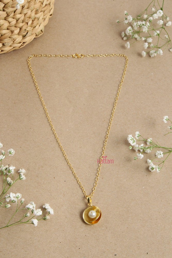 Water Pearl Dollar Chain - N2689