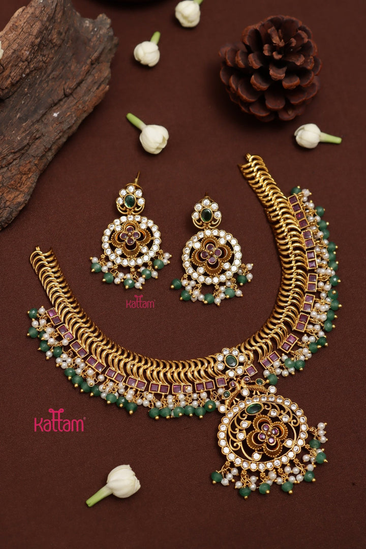Wave Hasli Bead Choker - N4020