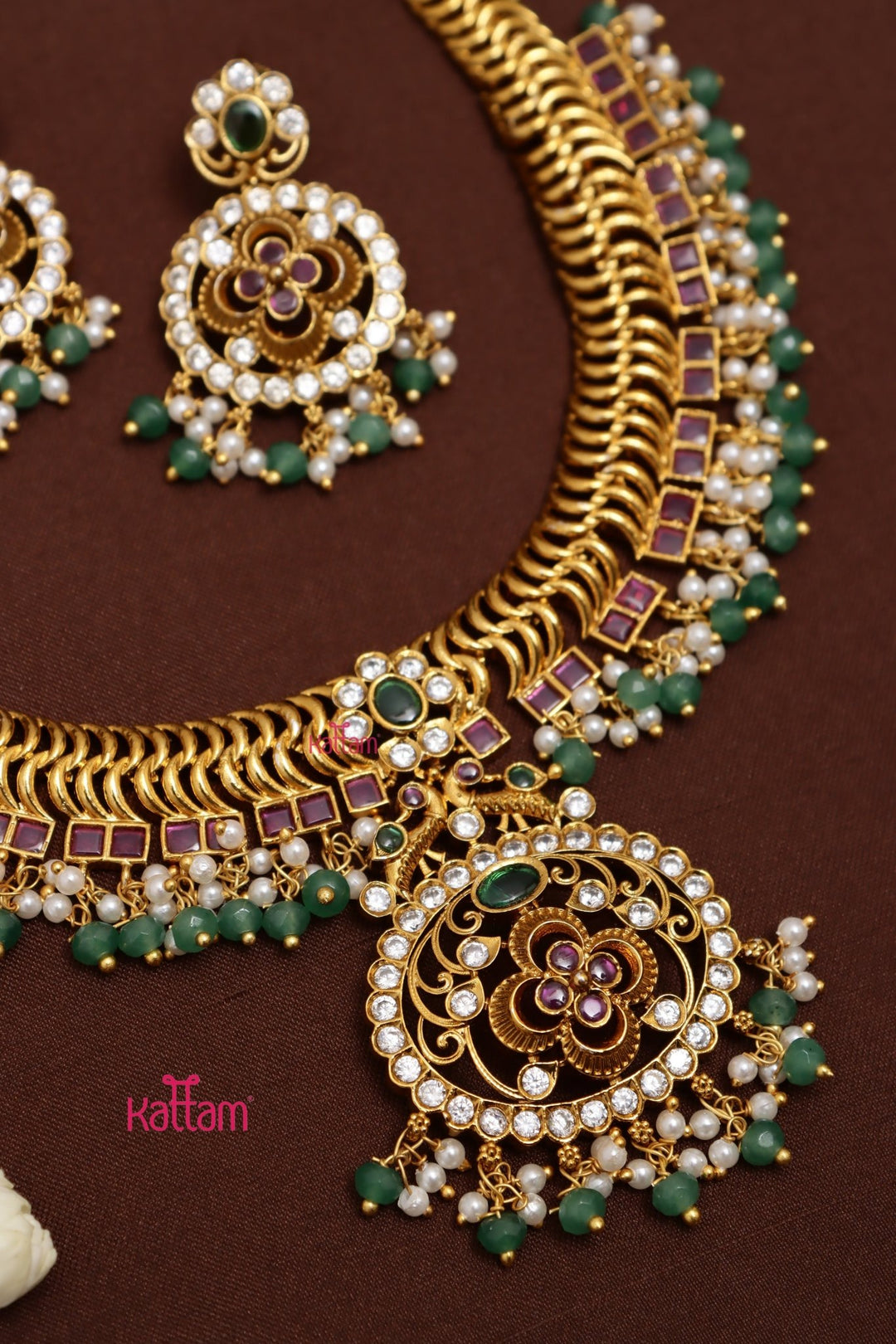Wave Hasli Bead Choker - N4020