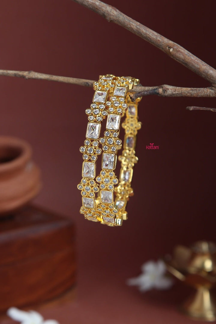 White Flower Stone Bangle - B200