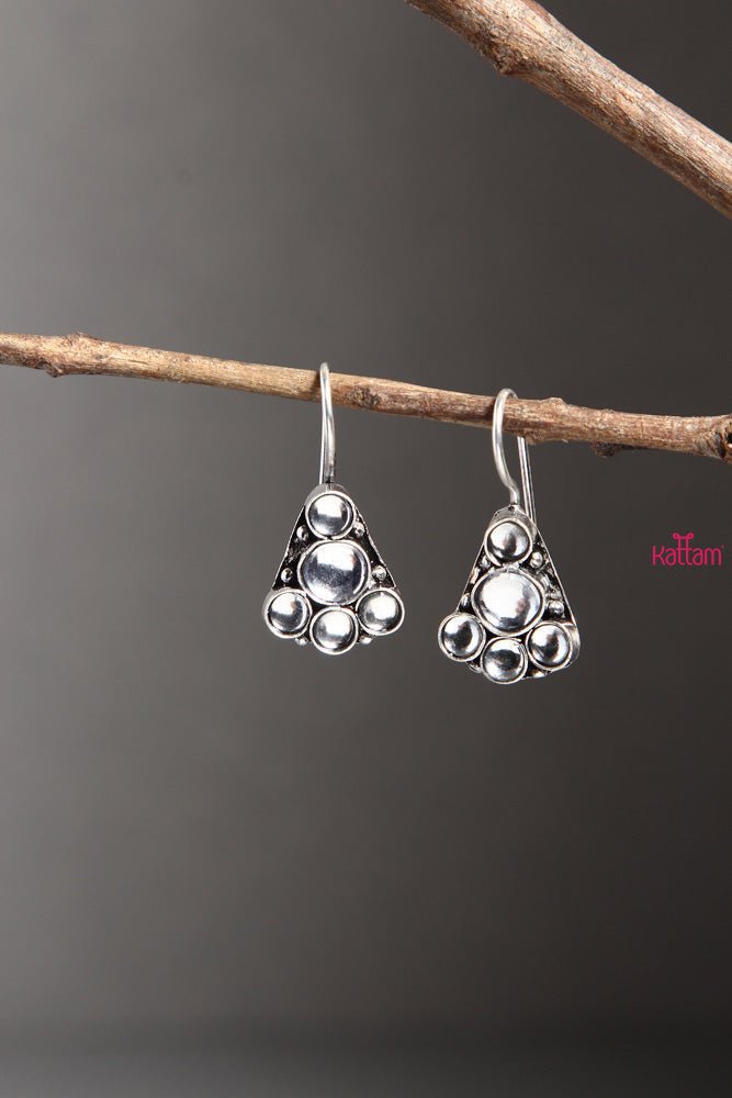 White Pear Earring - E282