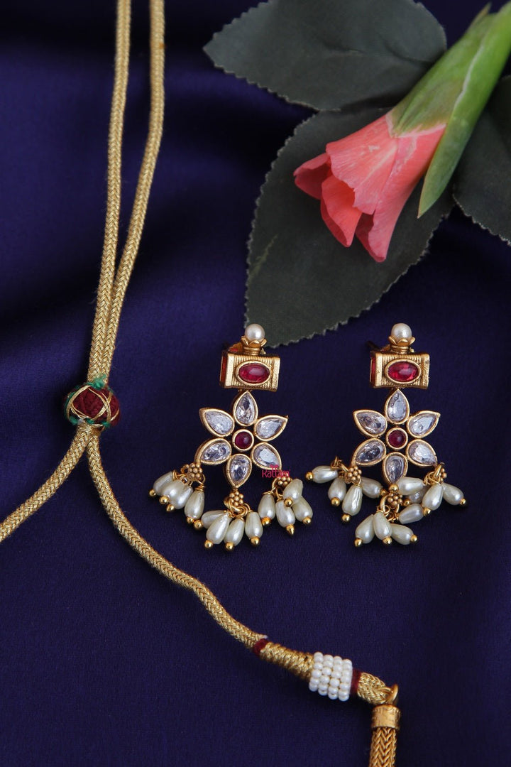 White Stone Floral Choker - N1003