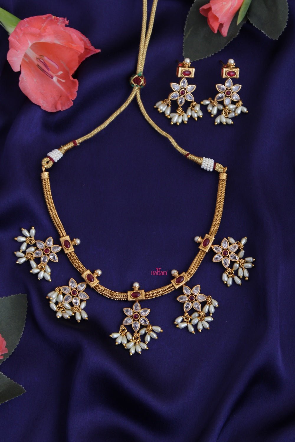 White Stone Floral Choker - N1003