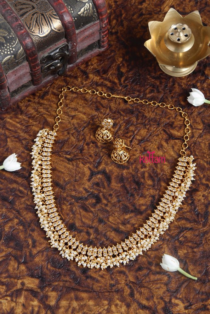 White Stone Pearl Trim Choker - N1916