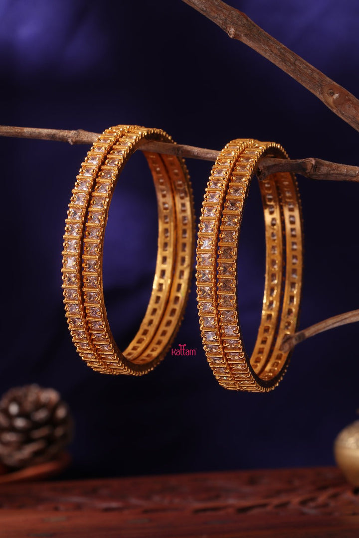 White Stone Square Bangles Set of 4 Pcs - B042