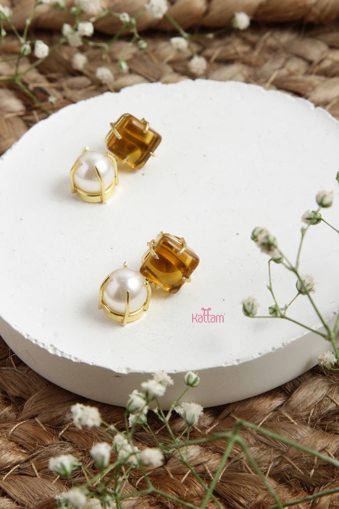 Yellow Onyx Stone Pearl Earring - E745