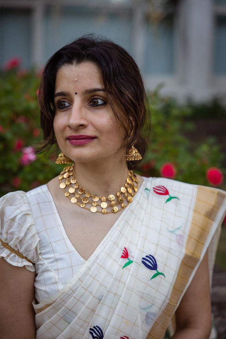Yuva - Layered Queen Coin Necklace - N2285