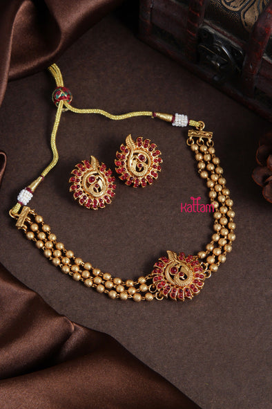 Budgetted Ruby Peacock Goldtone Choker