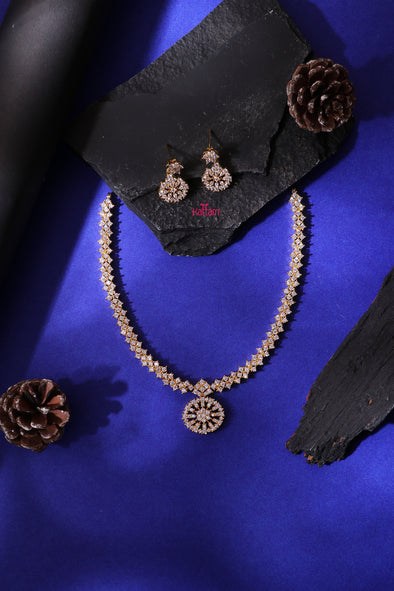 Modern Necklace Collection Online