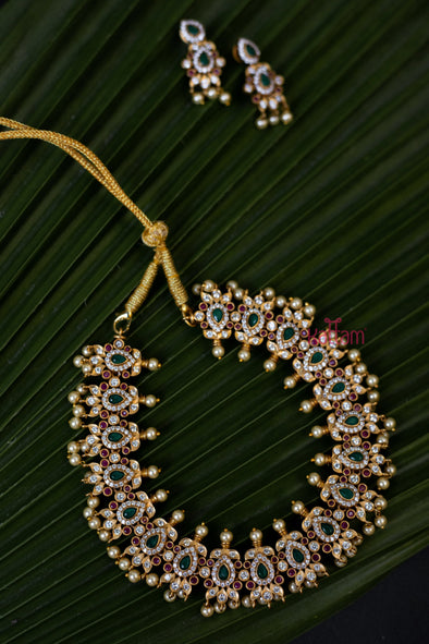 Emerald Stone Matt Necklace Set