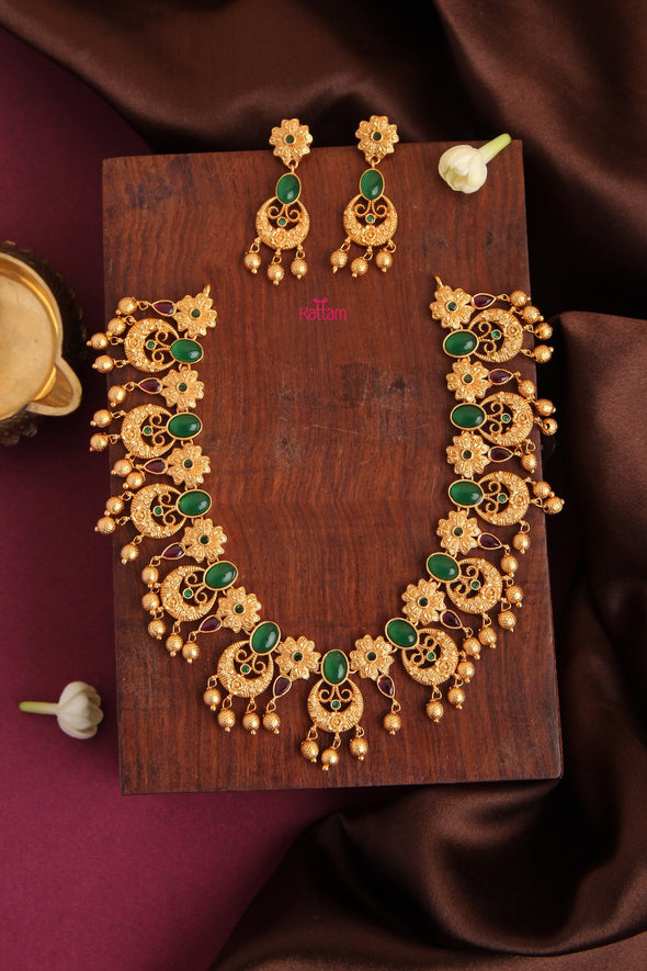 Short Necklace Collection Online