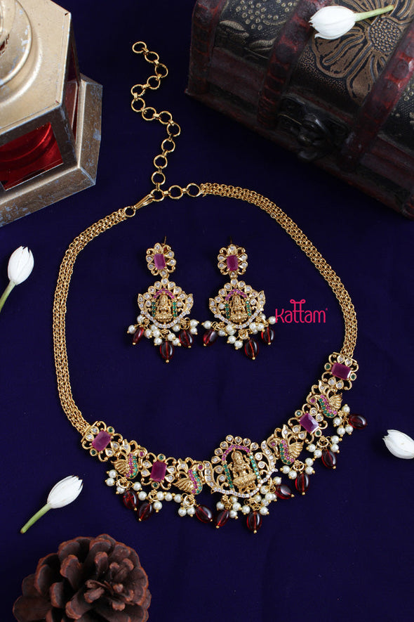 Goddess Peacock Ruby beaded Choker