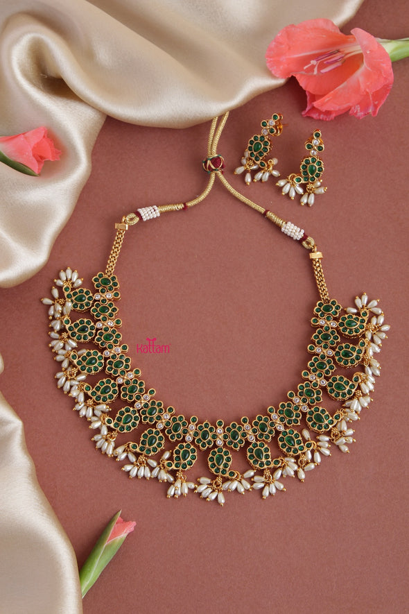 Exclusive Temple Jewellery Necklace Online