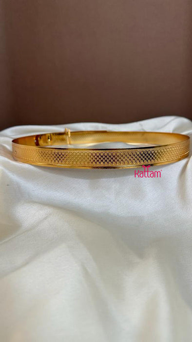 Intricated Floral Plain Jali Belt