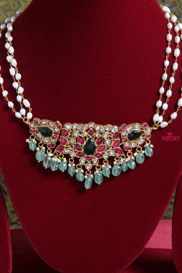 Kundan Jadau Rice Pearl Green Beads Choker