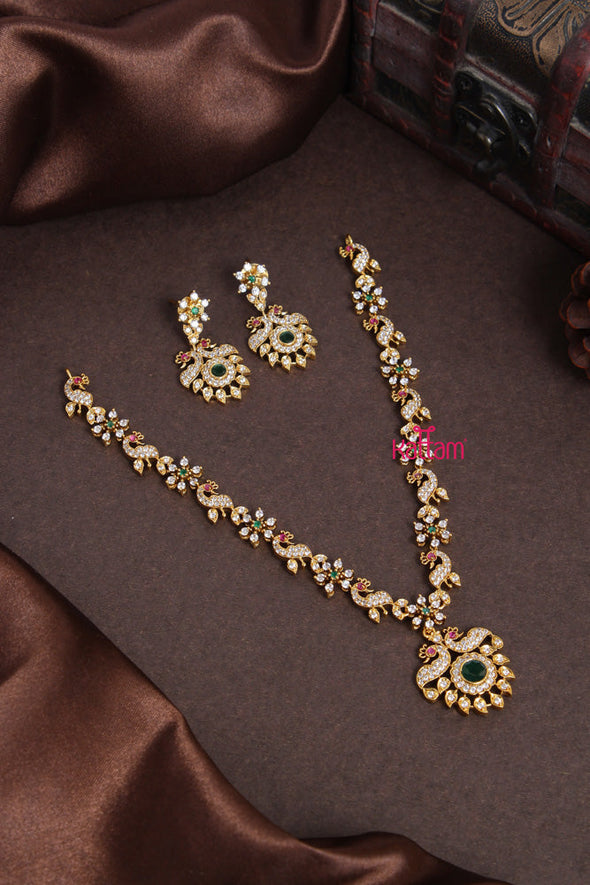 Mayil Multistone Floral Short Necklace