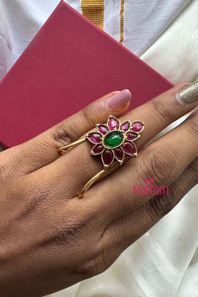 Ruby Green Vangi Type Ring