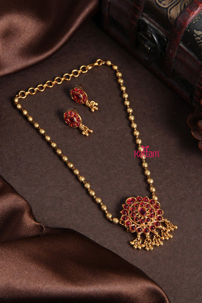 Ruby Pendant Gold Trim Single Line Goldtone Choker