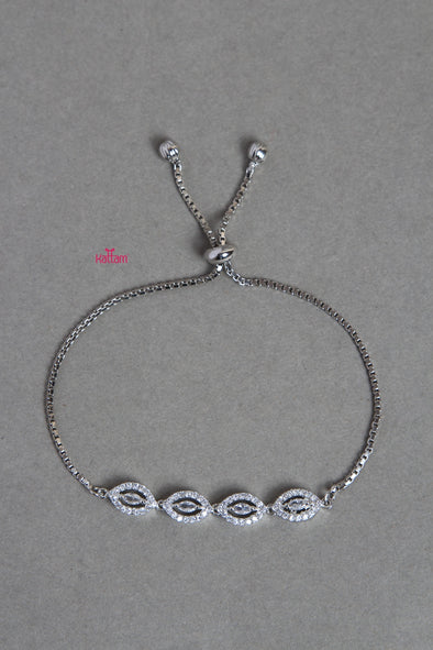 exclusive online collection of Designer Bracelets for Women