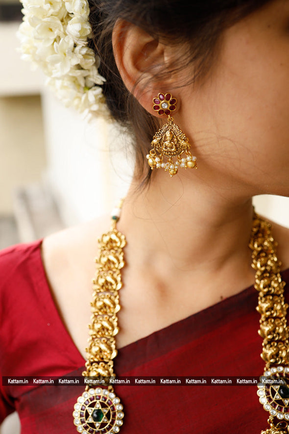 Traditional Grand Gold Trims Haram