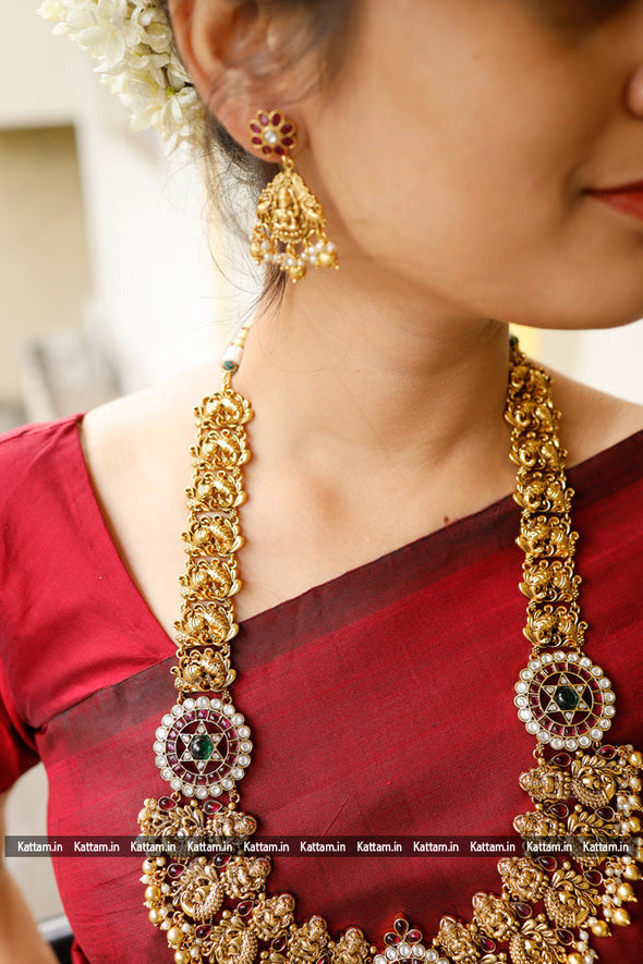Traditional Grand Gold Trims Haram