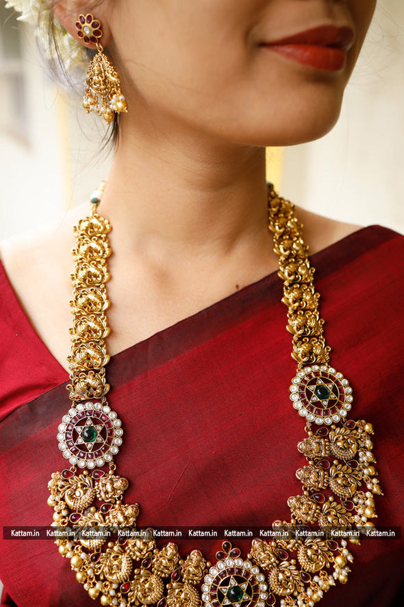 Traditional Grand Gold Trims Haram