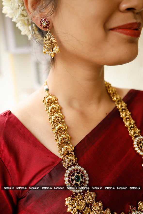 Traditional Grand Gold Trims Haram