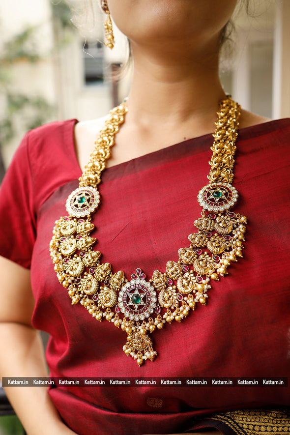 Traditional Grand Gold Trims Haram