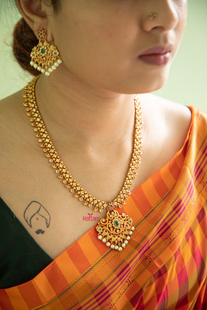 Elegant Matt Pendant Semi Bridal Necklace Set - N505