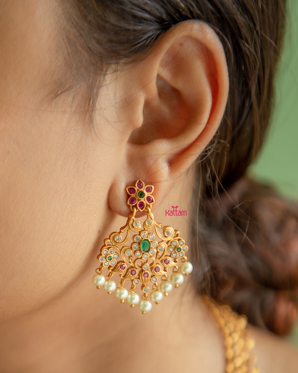 Elegant Matt Pendant Semi Bridal Necklace Set - N505