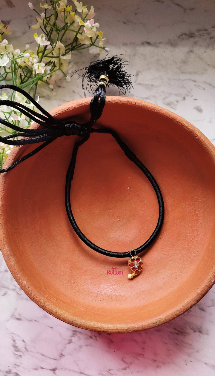 Handmade Black Thread Manga Kemp (No Earring) - N812