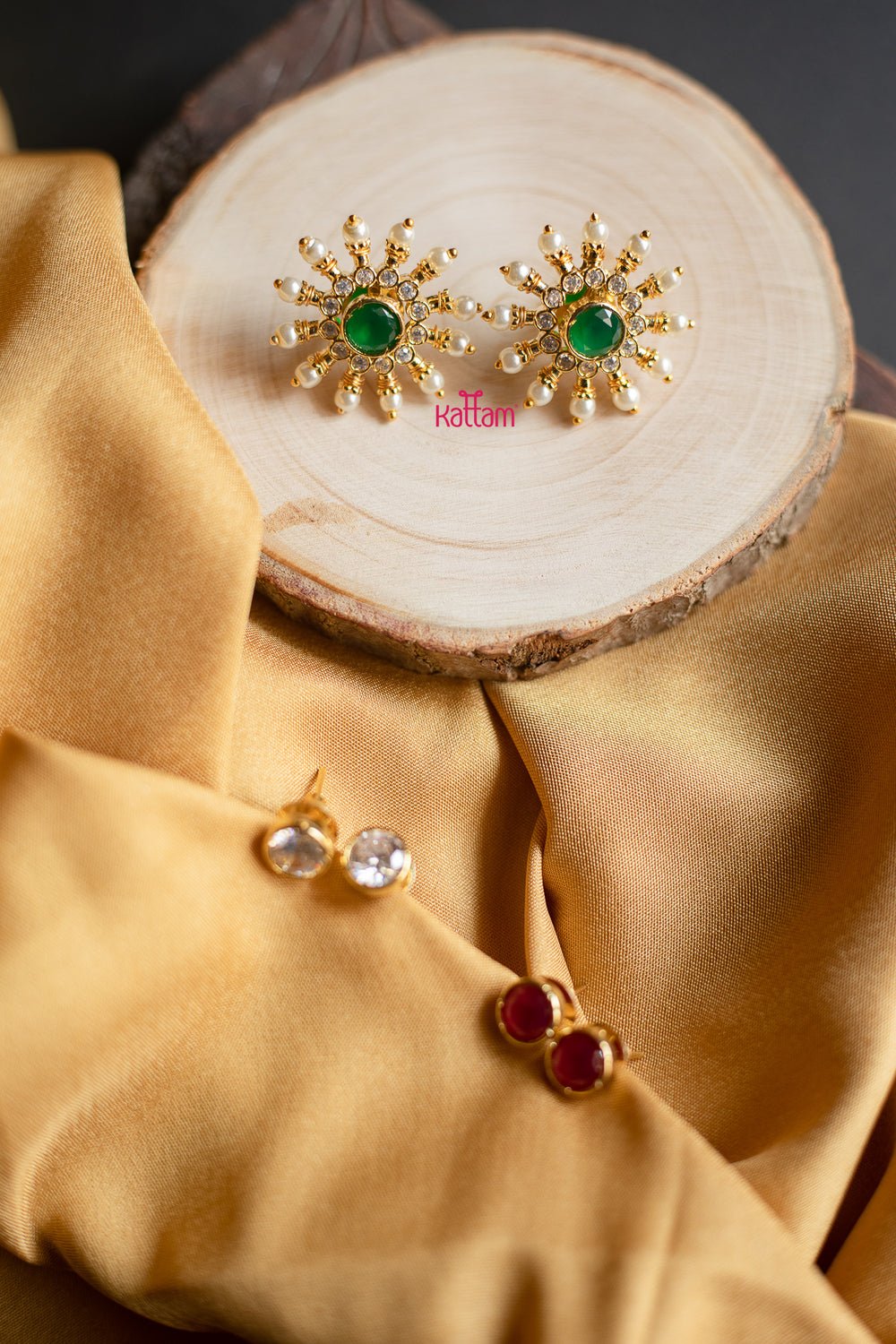 Round Shape Pearl Stone Interchangable Stones Stud - N482