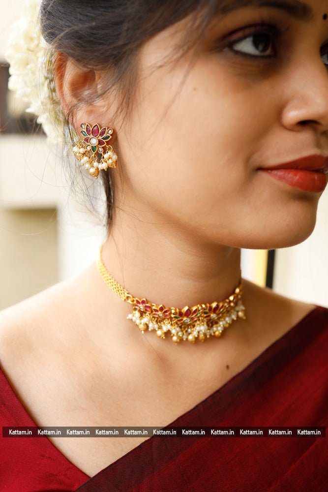 Ruby Green Lotus Beaded Choker - N1756