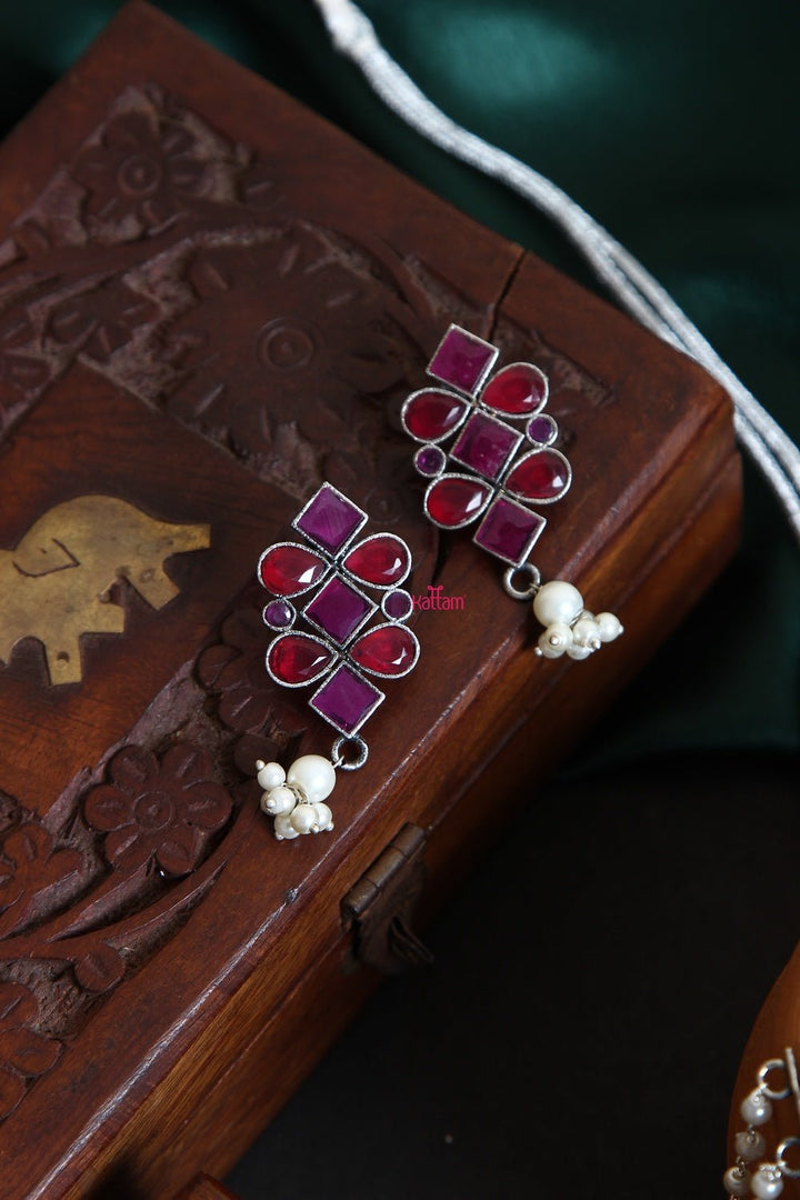 Silver Lookalike Stone Pearl Choker - N900