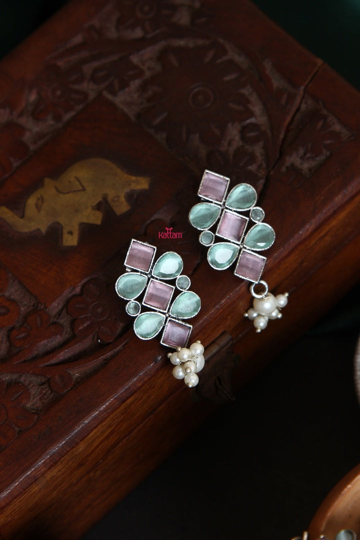 Silver Lookalike Stone Pearl Choker - N900