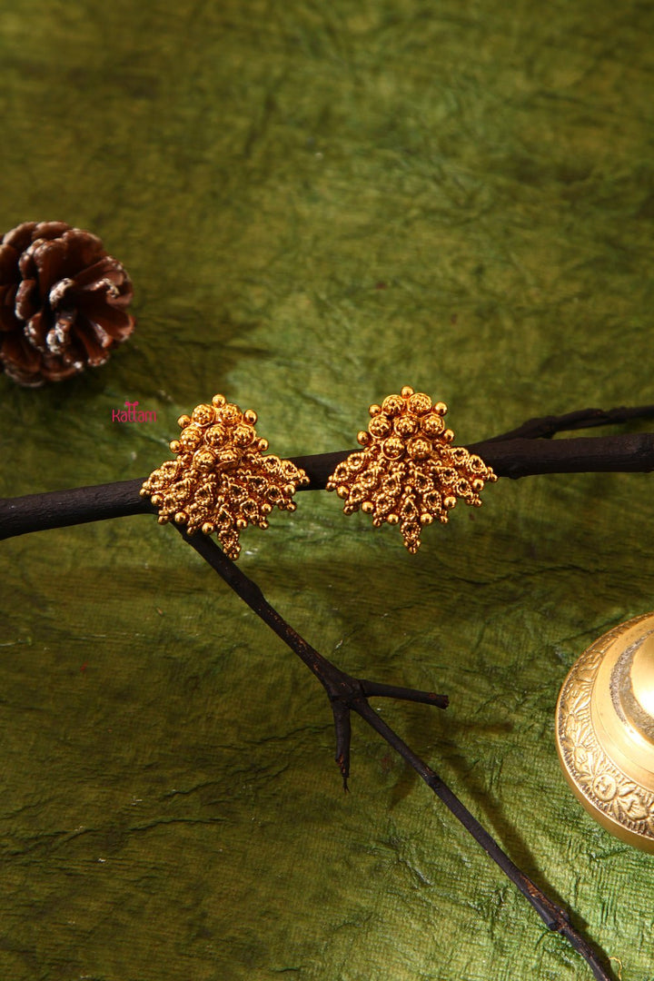 Varnam - Gold Look alike Ball Chain Necklace - N682